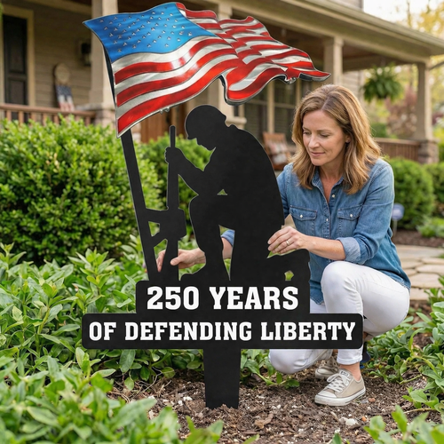💥🔥 Limited time 57% OFF! First 50 pieces enjoy 57% off! 🔥💥 ✨🇺🇸🗽 23.6" Metal Garden Stake – 🎖️ 250 Years of Defending Liberty